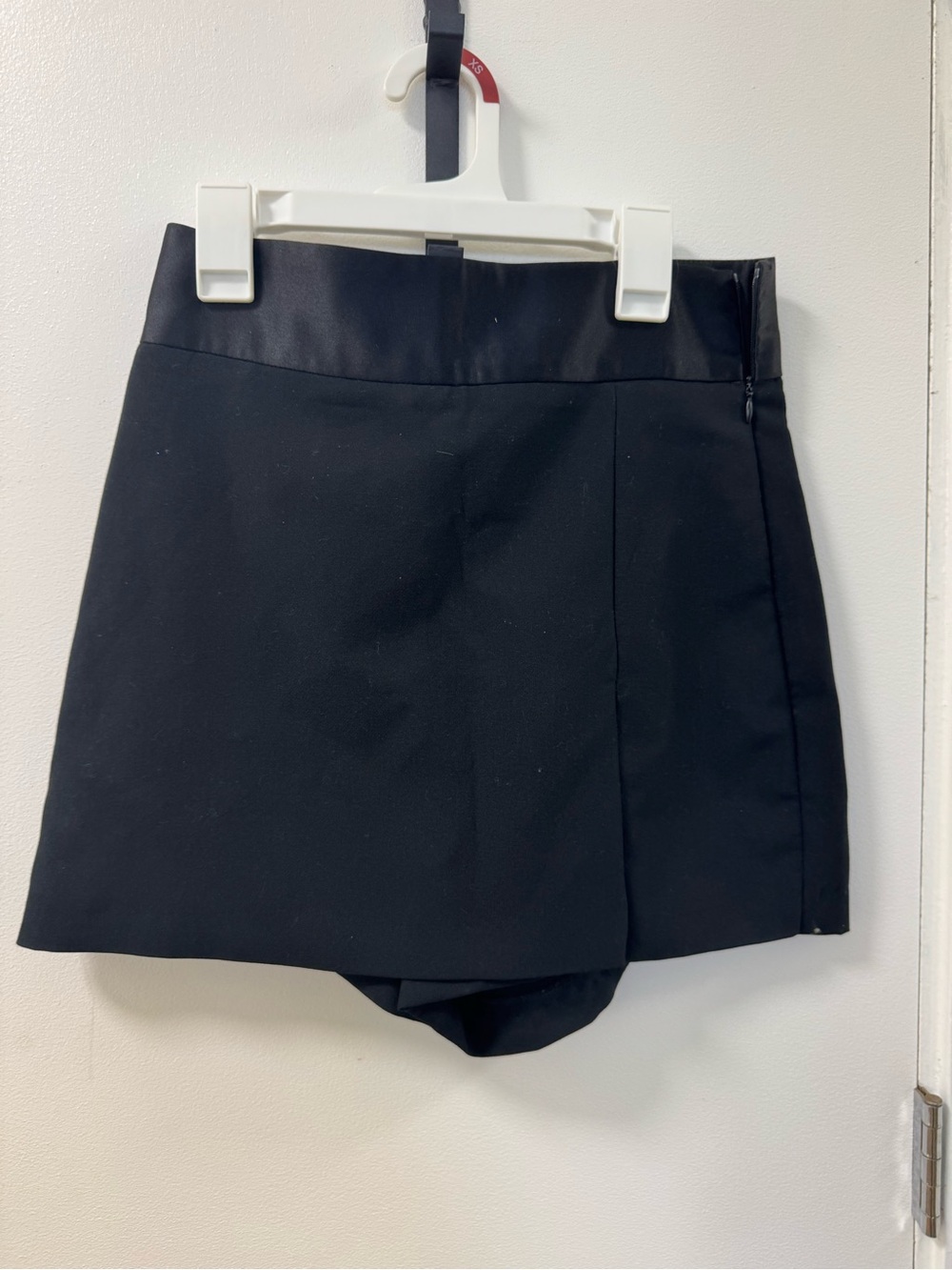 Zara Black Mini Skort with Sleek Tuxedo Waistband